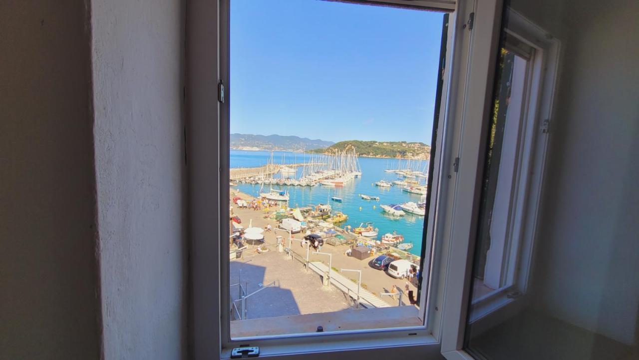 L'Arpara Casa Al Molo Dal Mare Al Castello Lerici Εξωτερικό φωτογραφία
